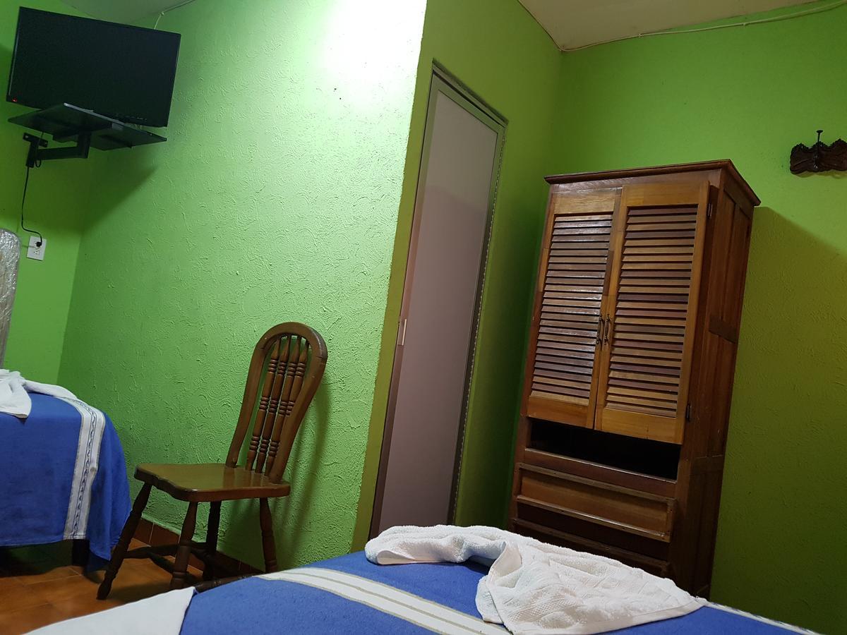 Hotel Nuevo Cupatitzio Uruapan  Bagian luar foto